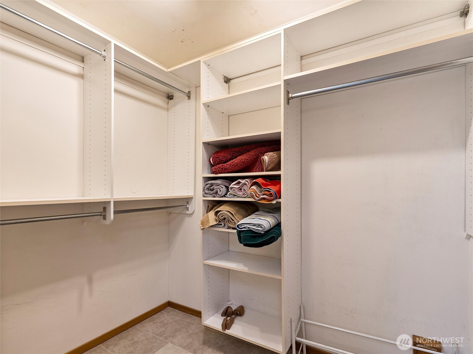 711 S Tulloch Road Property Photo 22