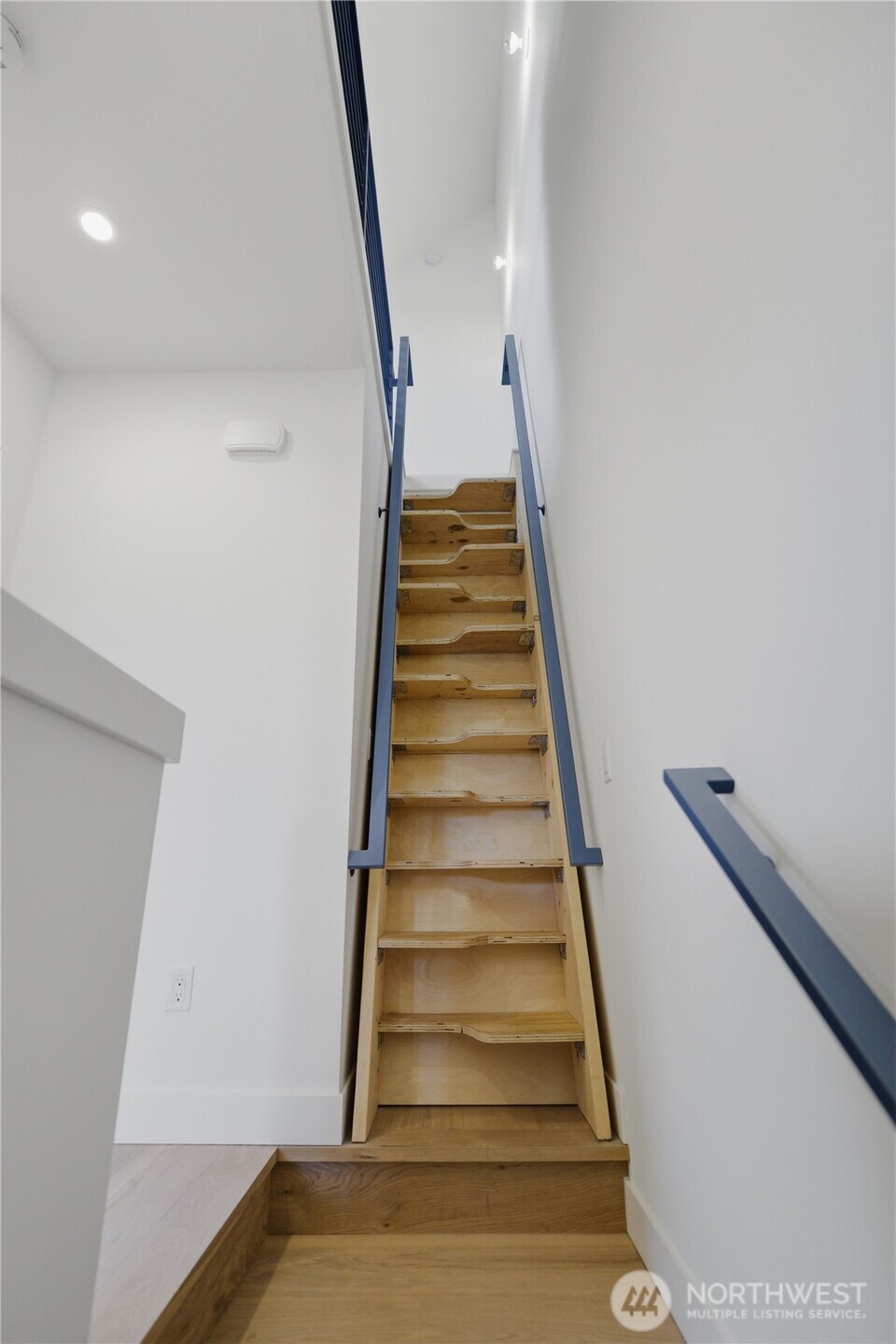 918 N 100th Street B Property Photo 29