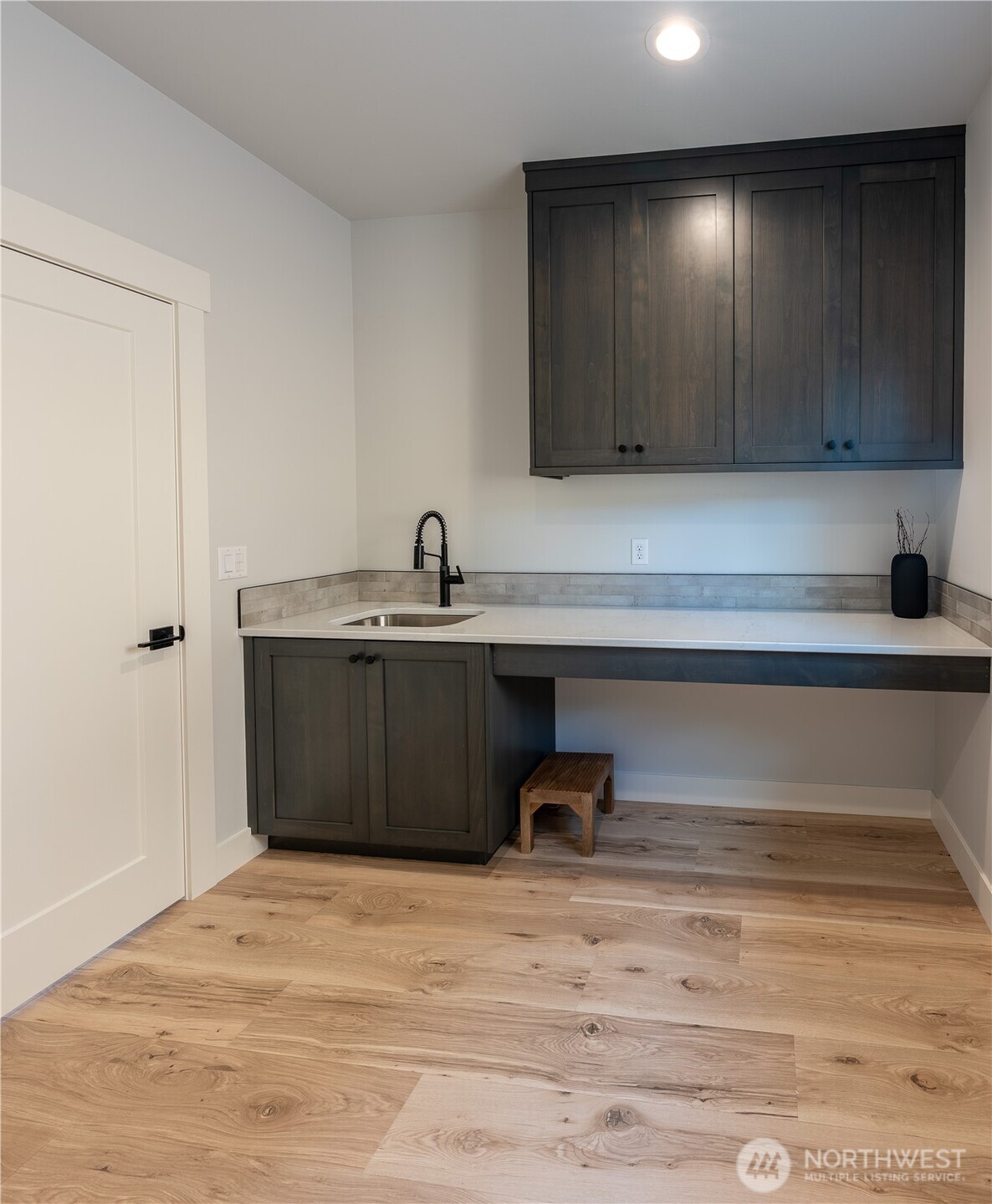 170 Chadwick Street Property Photo 25