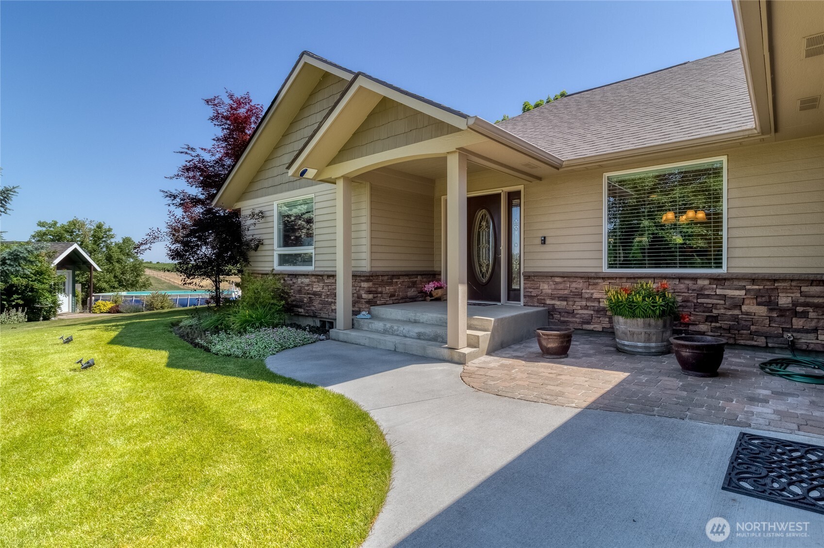 4673 Larson Road Property Photo 3