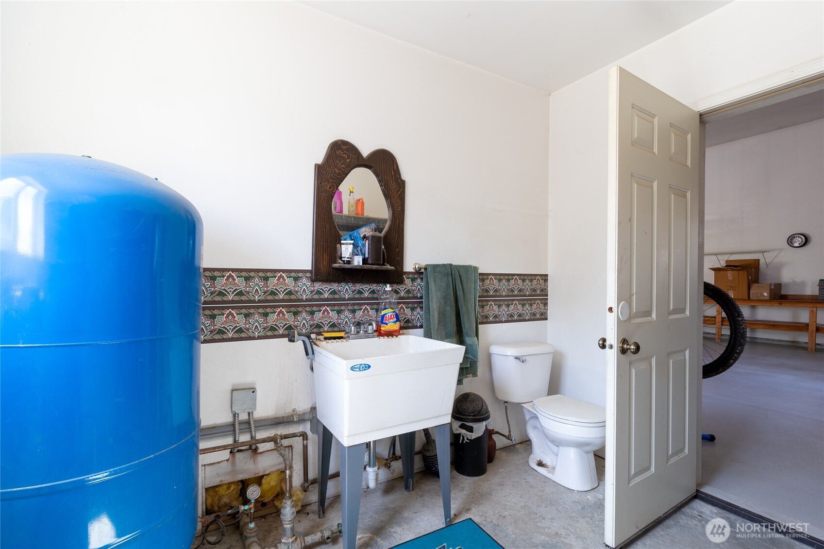 4673 Larson Road Property Photo 35