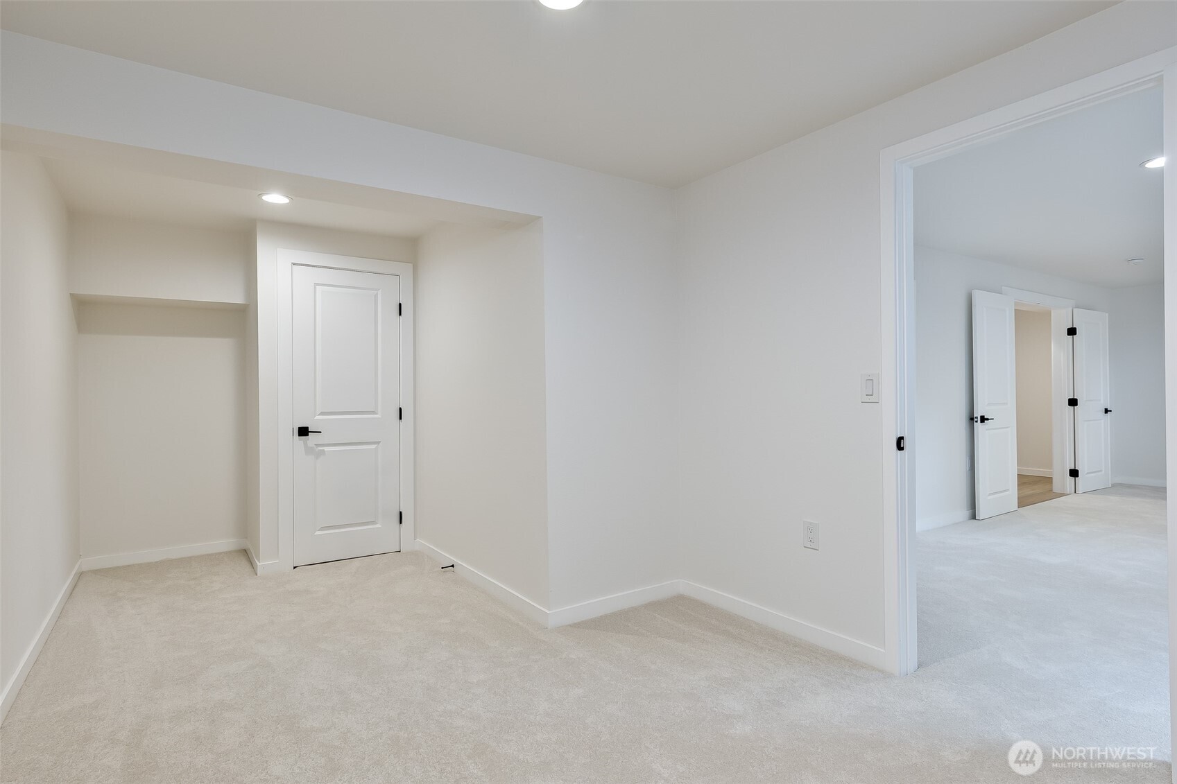 6320 Gregory Street Property Photo 20