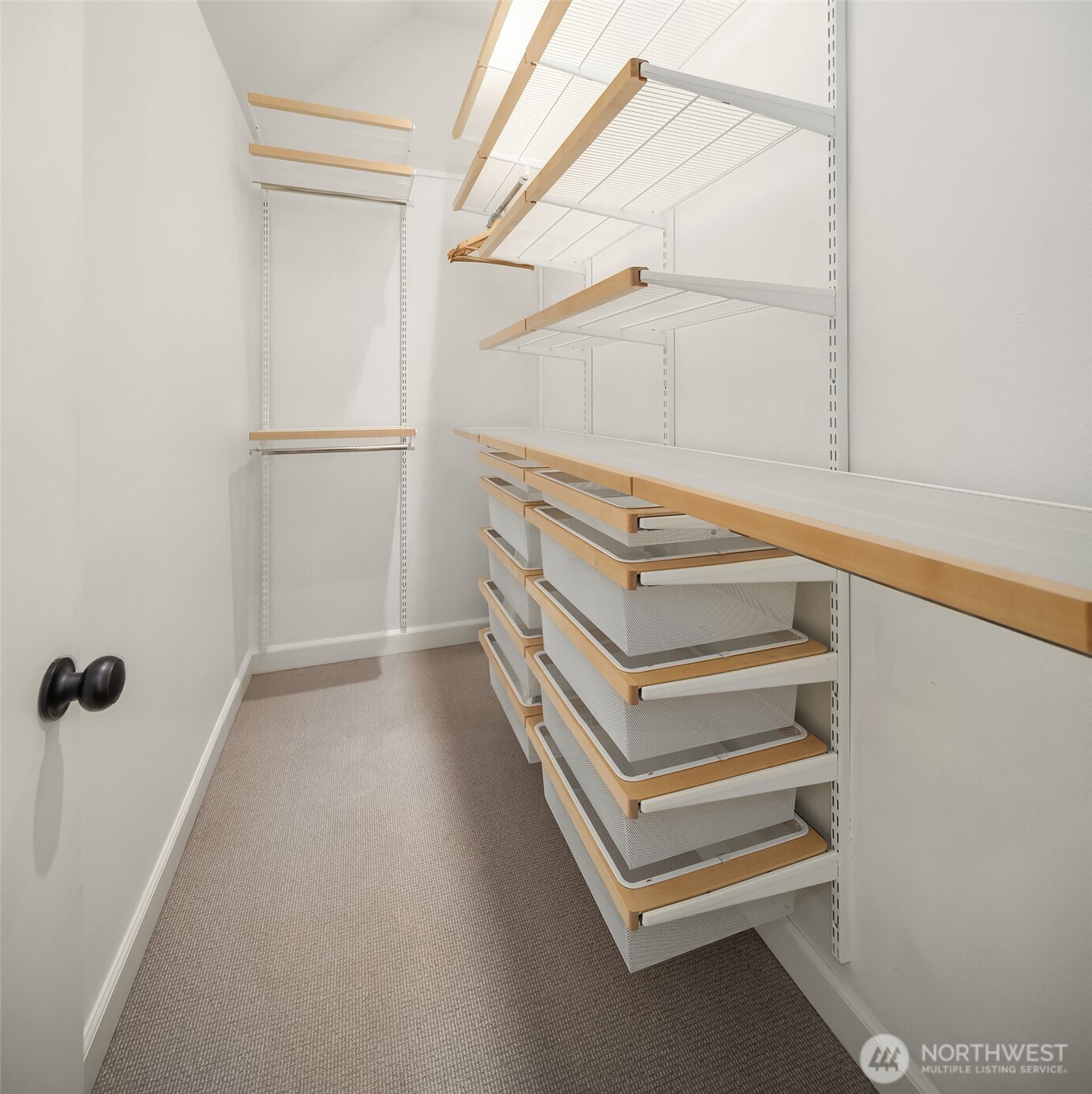 1525 Mcgilvra Boulevard Property Photo 9