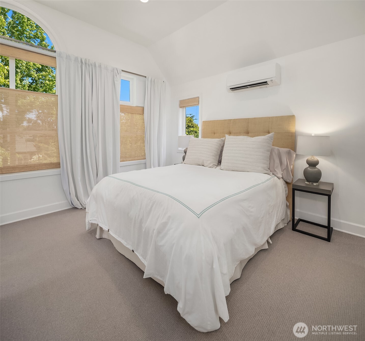 1525 Mcgilvra Boulevard Property Photo 11