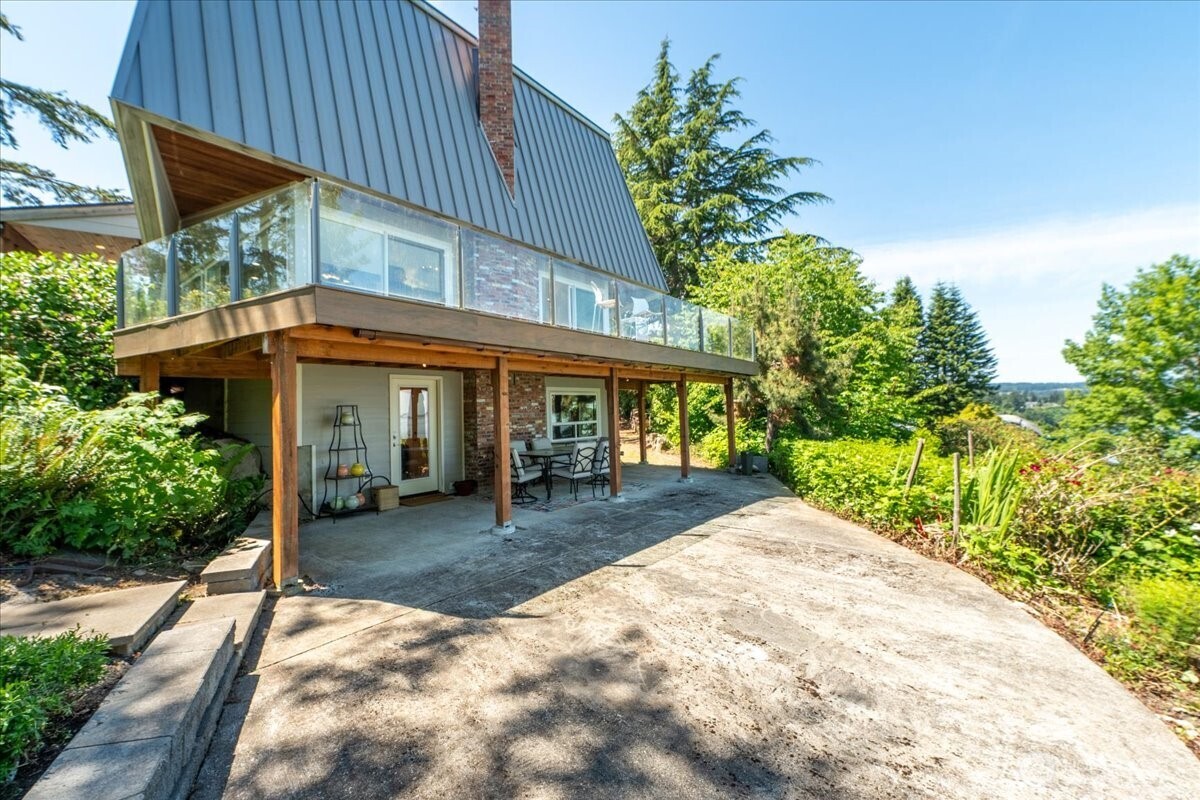 1857 Cascade View Drive Property Photo 1