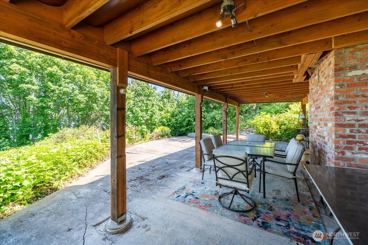 1857 Cascade View Drive Property Photo 29