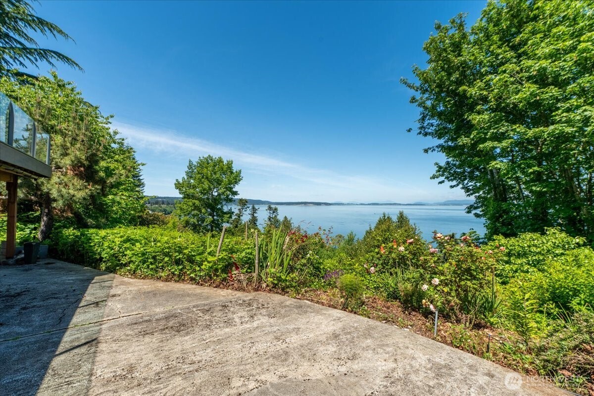 1857 Cascade View Drive Property Photo 30