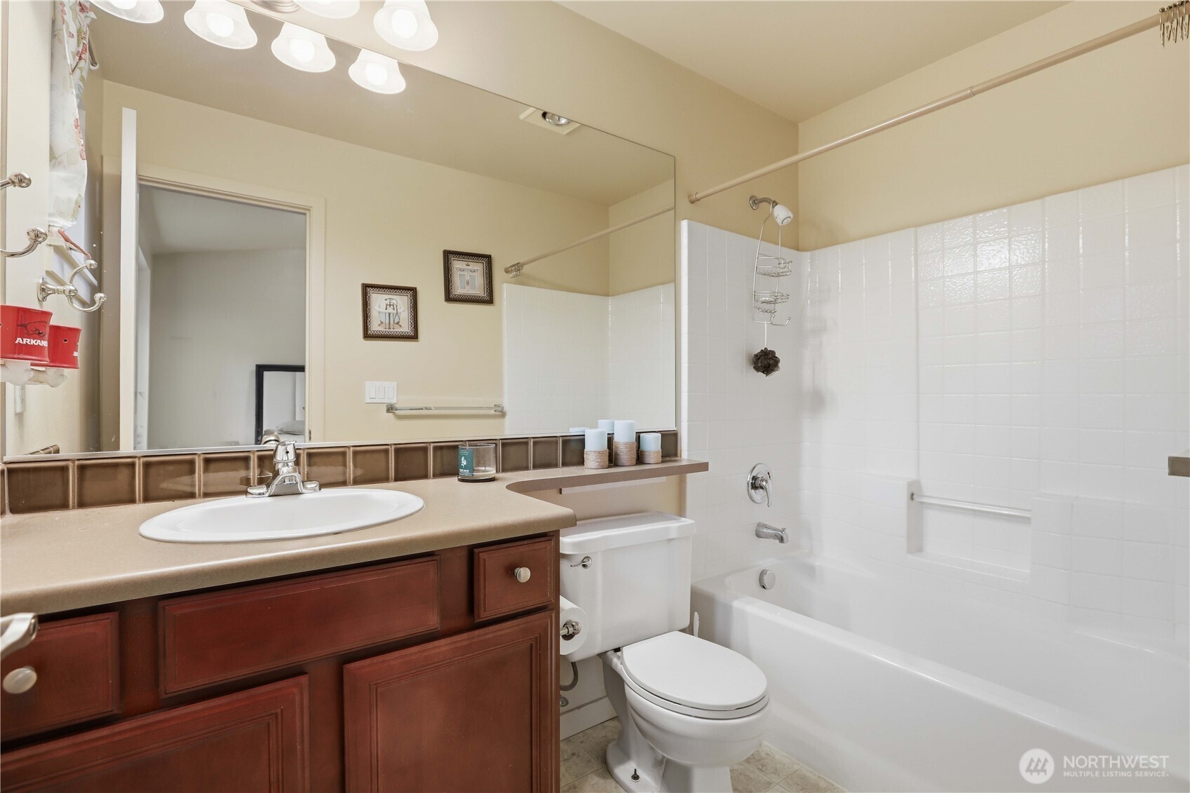 4812 Pointes Drive Property Photo 18