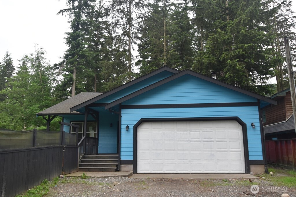 6165 Ash Place Property Photo 1