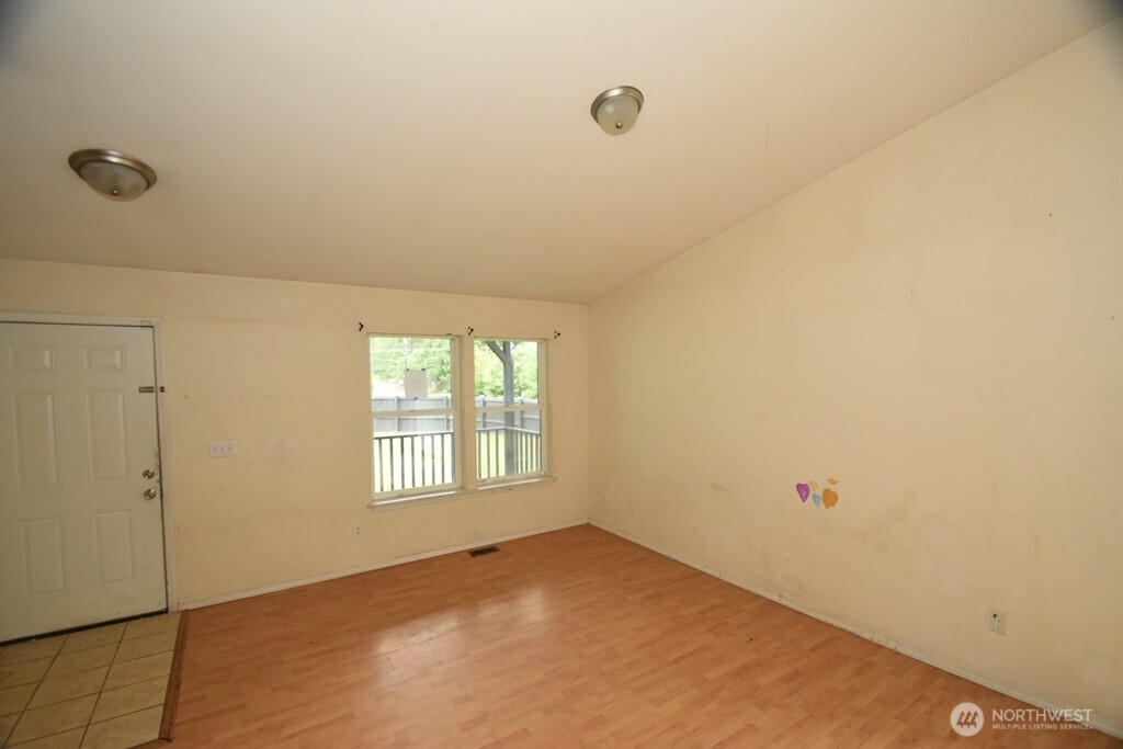 6165 Ash Place Property Photo 4