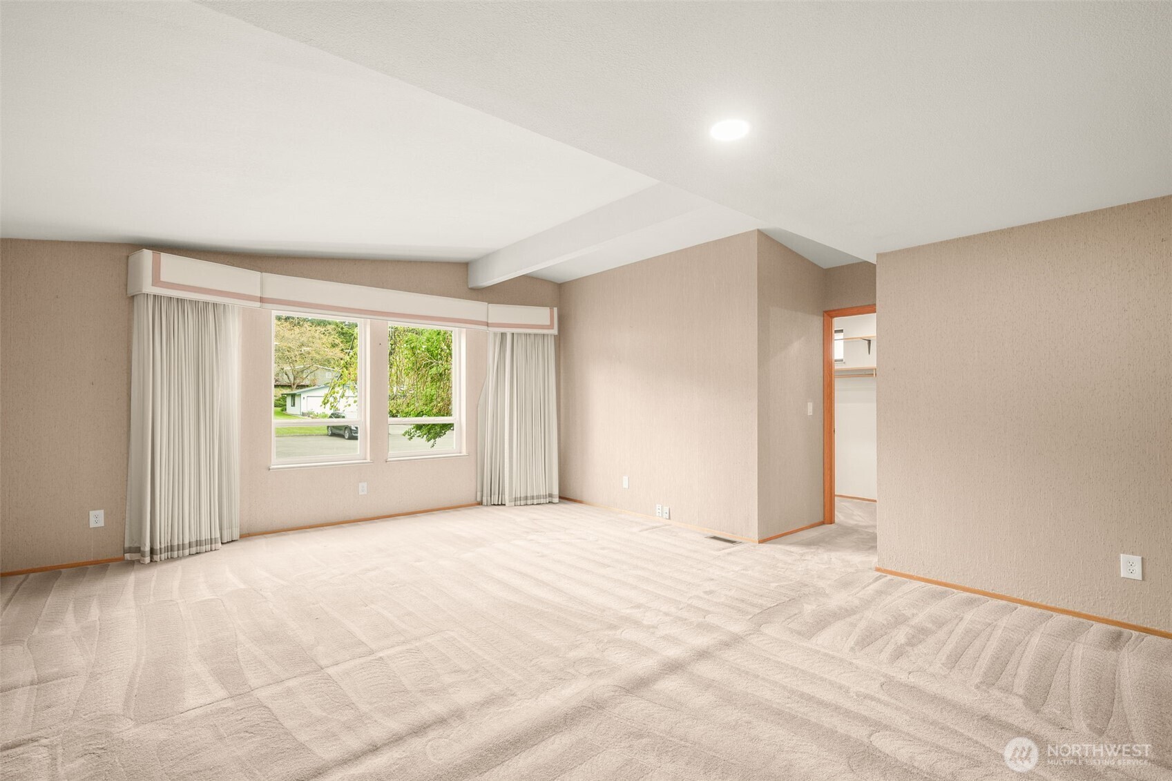 921 241st Place Property Photo 14