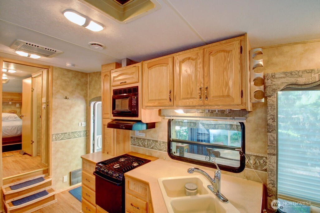 40 Wilderness Way Property Photo 13