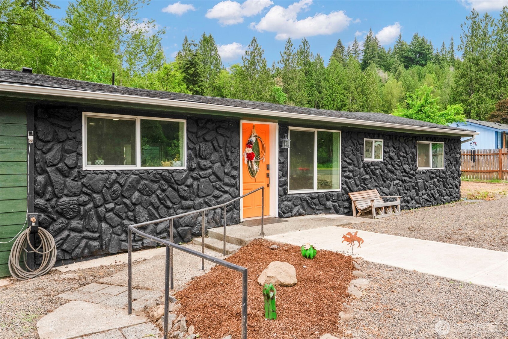 131 Mcgeary Road Property Photo 3