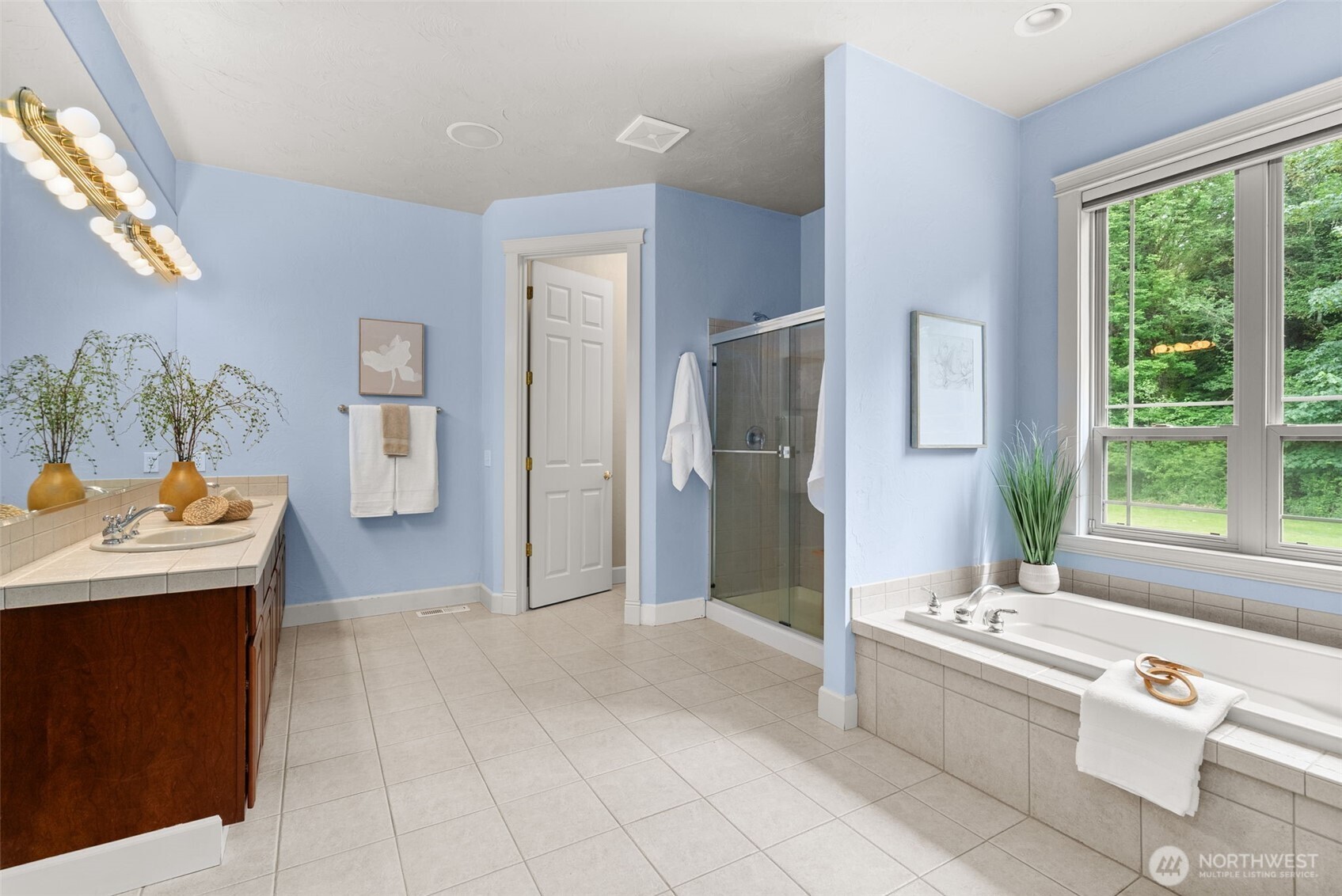 7841 Canterwood Drive Property Photo 22