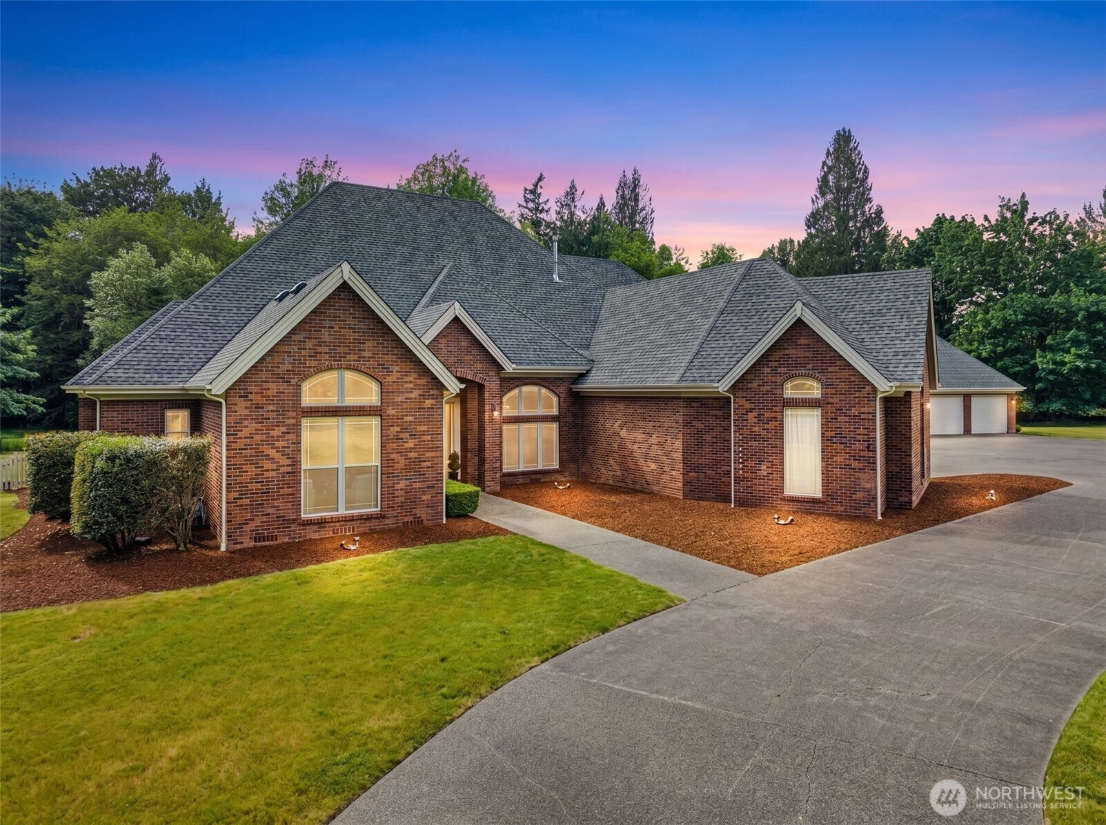 7841 Canterwood Drive Property Photo 40