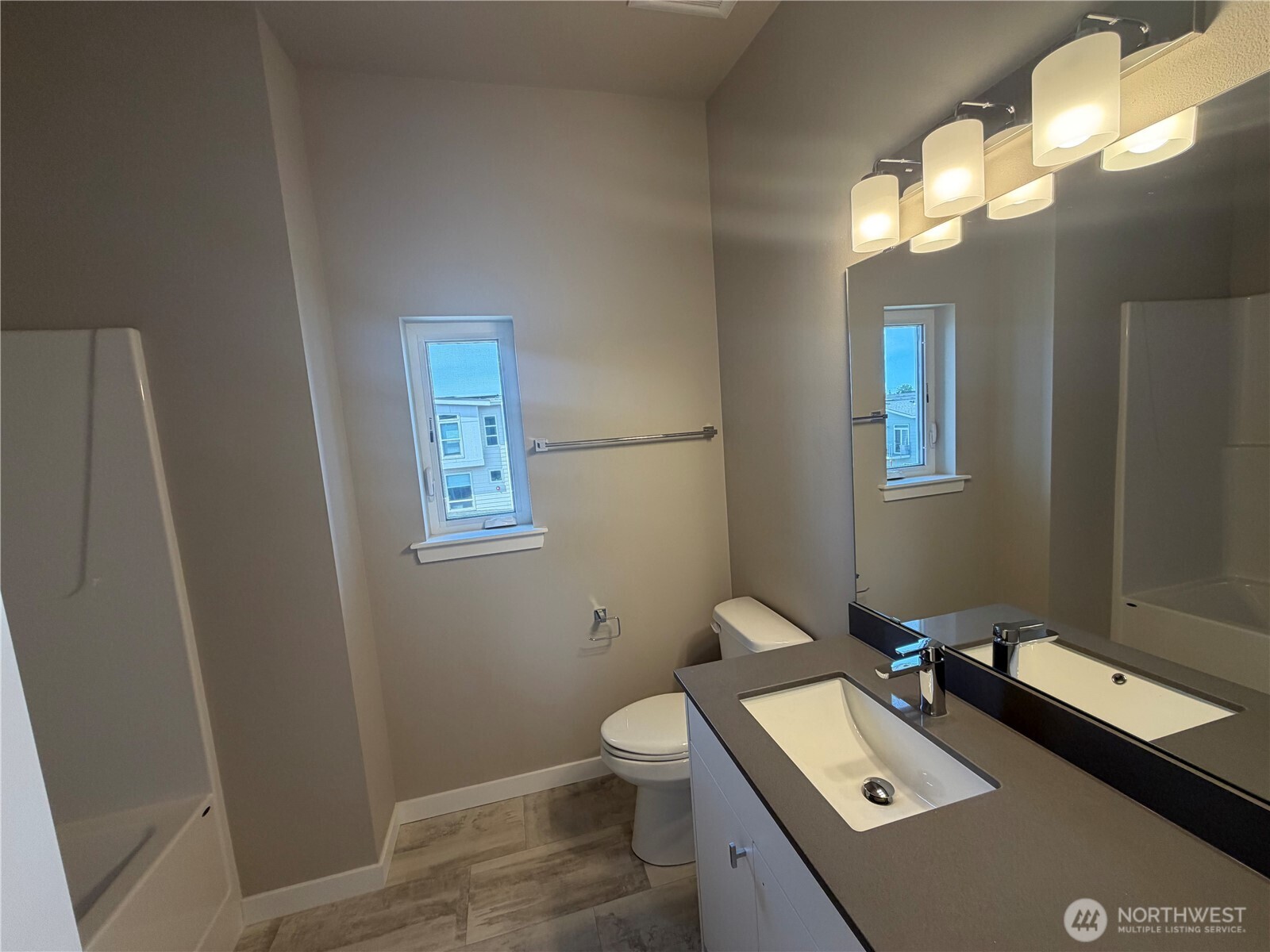 681 (lot 3) Venture Way Property Photo 14