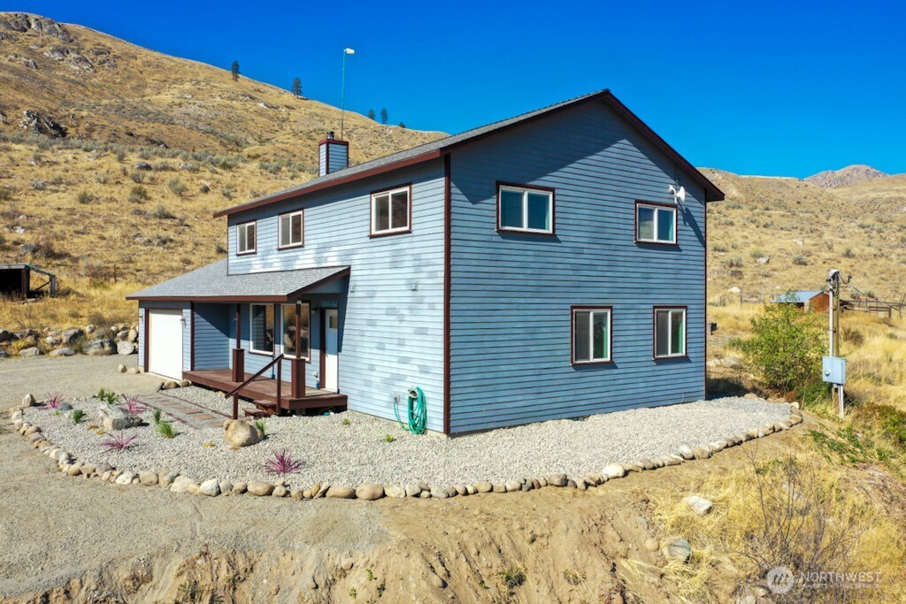 1073 Old Hwy 97 Property Photo 22