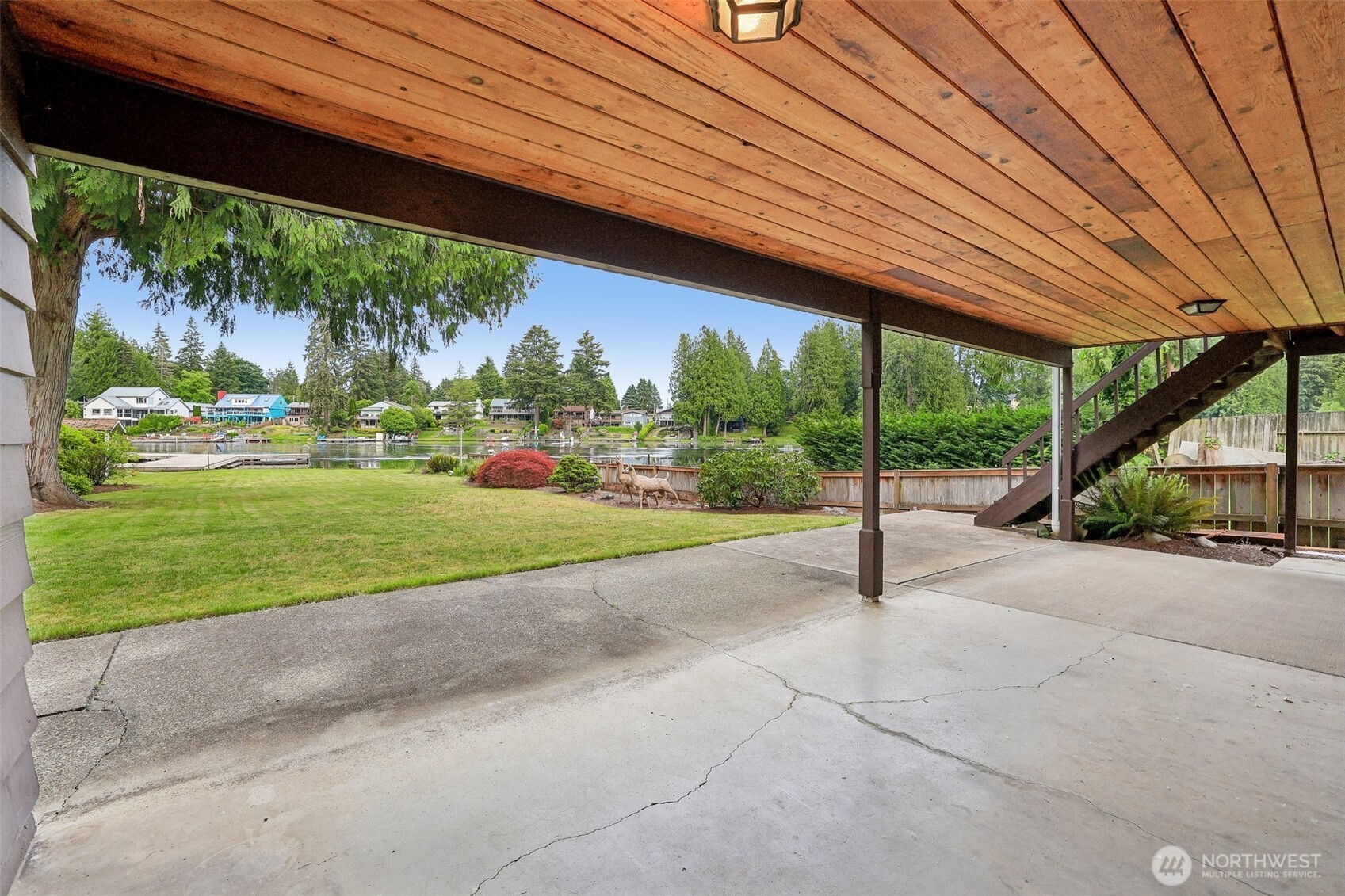 31430 W Lake Morton Drive Property Photo 1