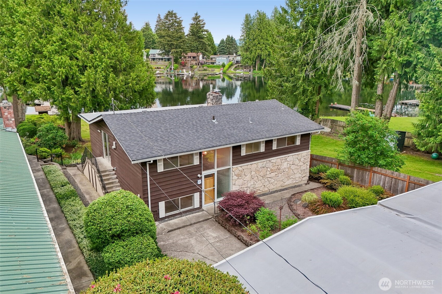 31430 W Lake Morton Drive Property Photo 6