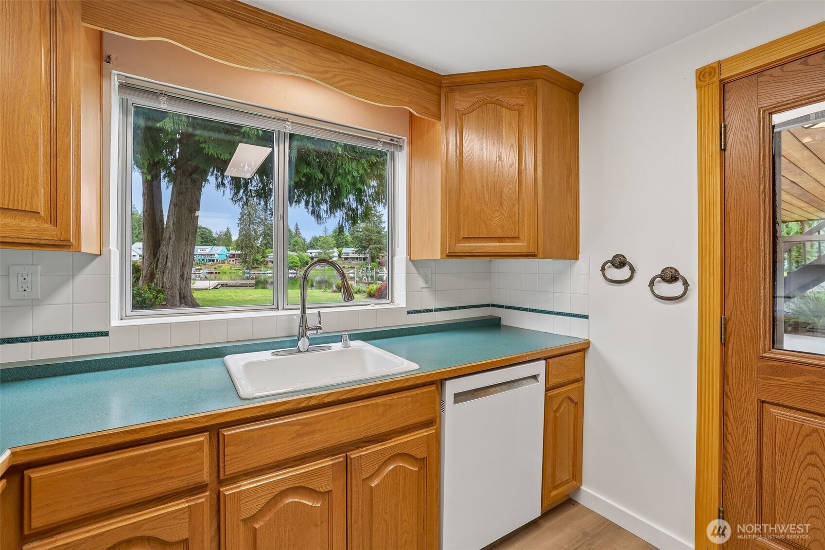 31430 W Lake Morton Drive Property Photo 10