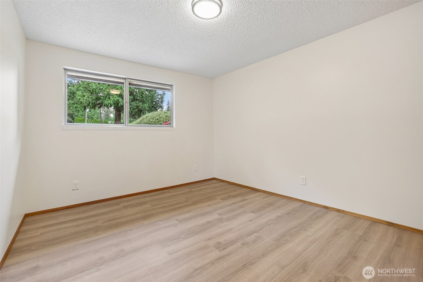 31430 W Lake Morton Drive Property Photo 11