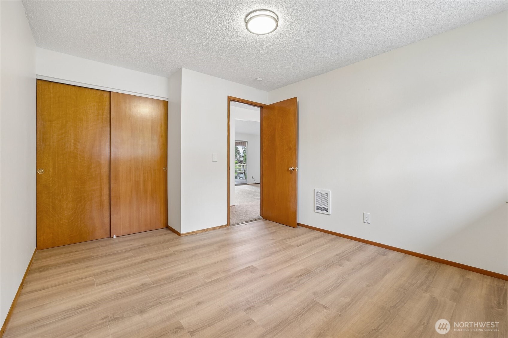 31430 W Lake Morton Drive Property Photo 12