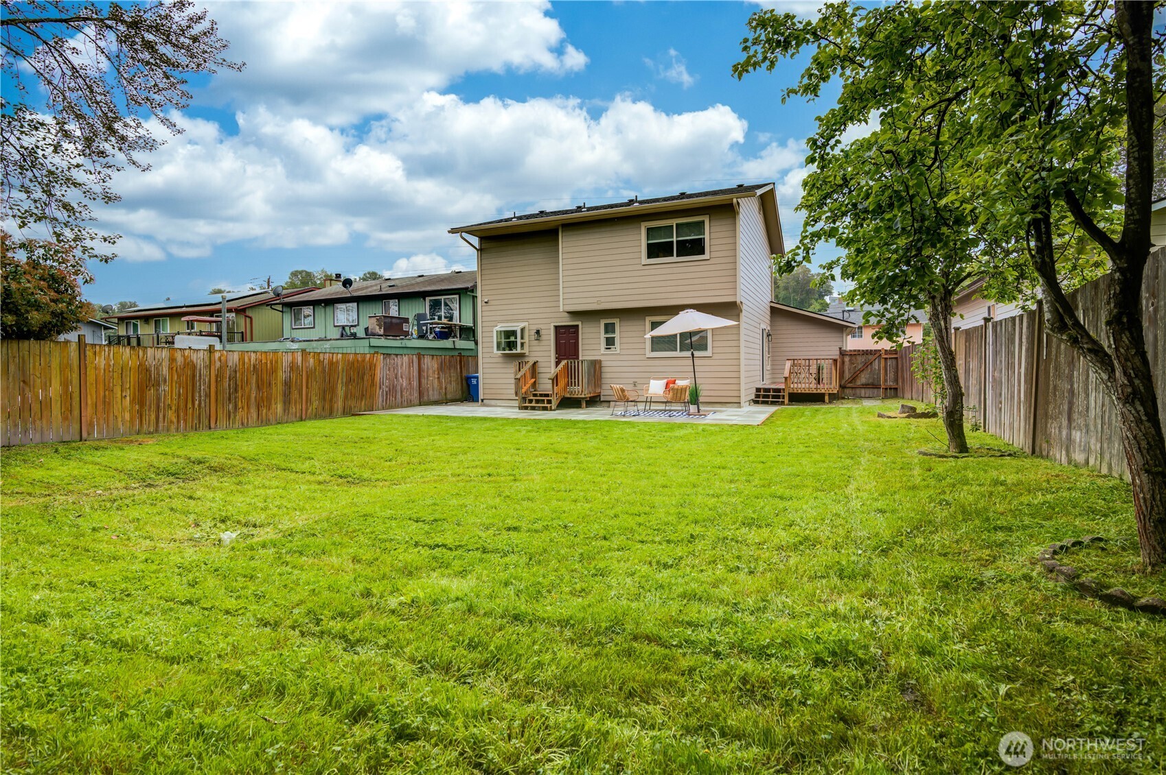 8630 44th Avenue Property Photo 17