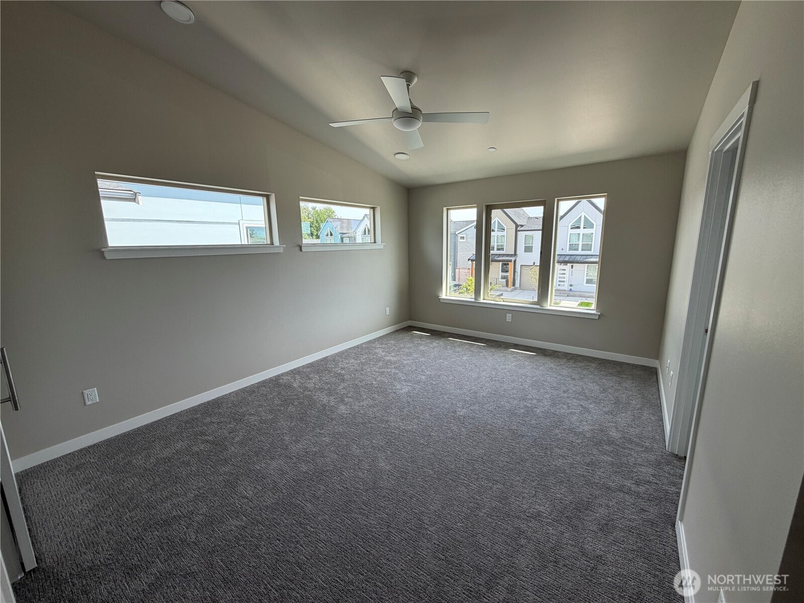 556 (lot 4) Northview Street Property Photo 14