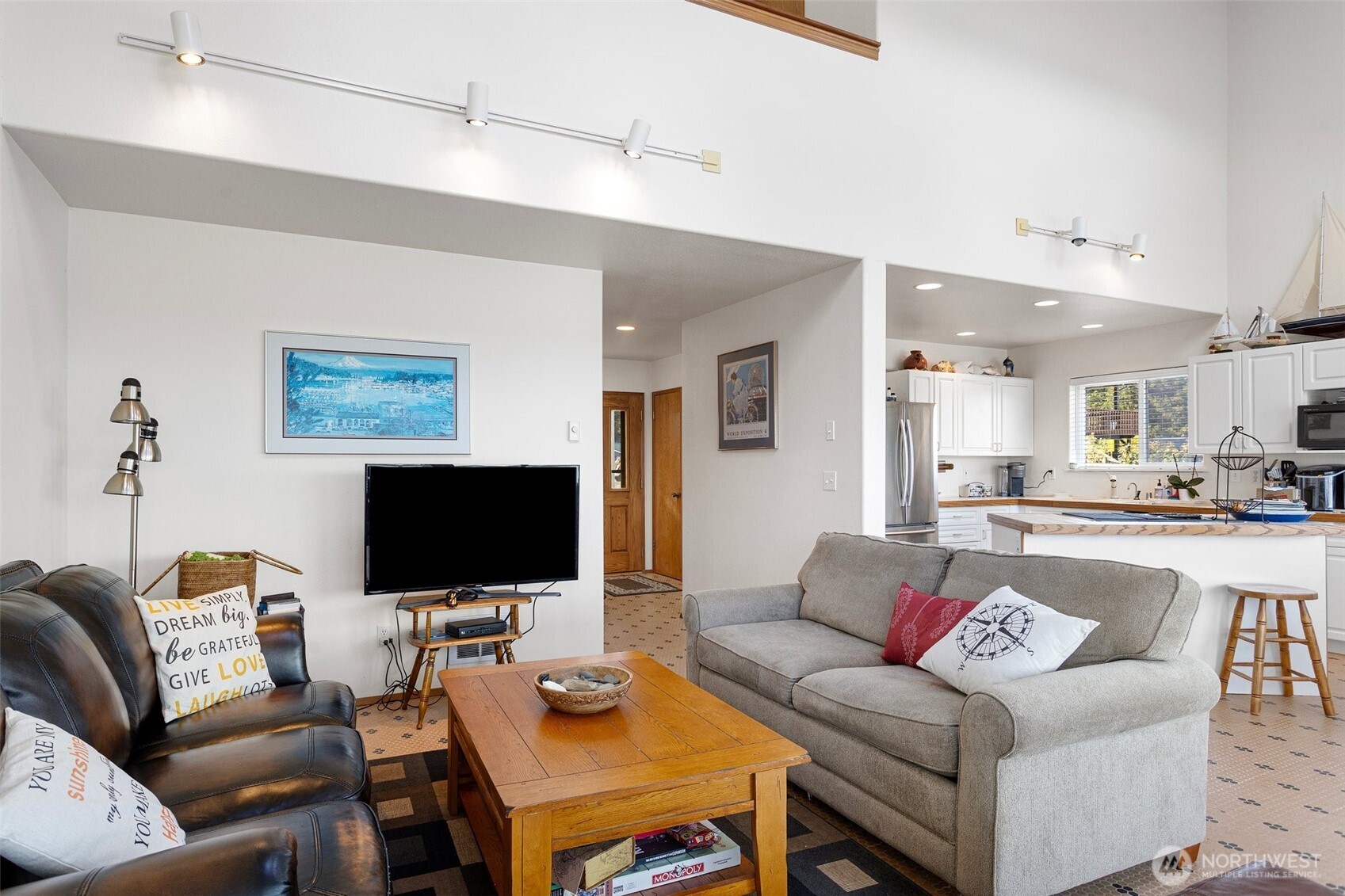 580 Mount Olympus Avenue Property Photo 12