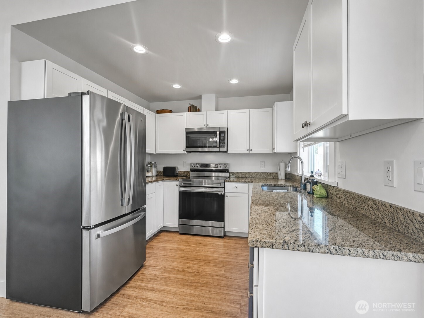 4491 Moresby Way Property Photo 10