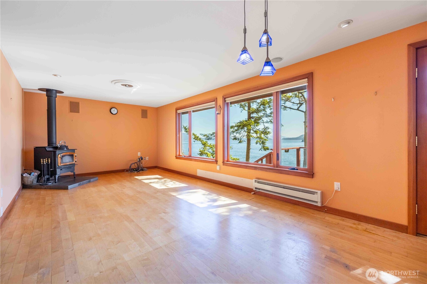 755 Ferry Road Property Photo 10