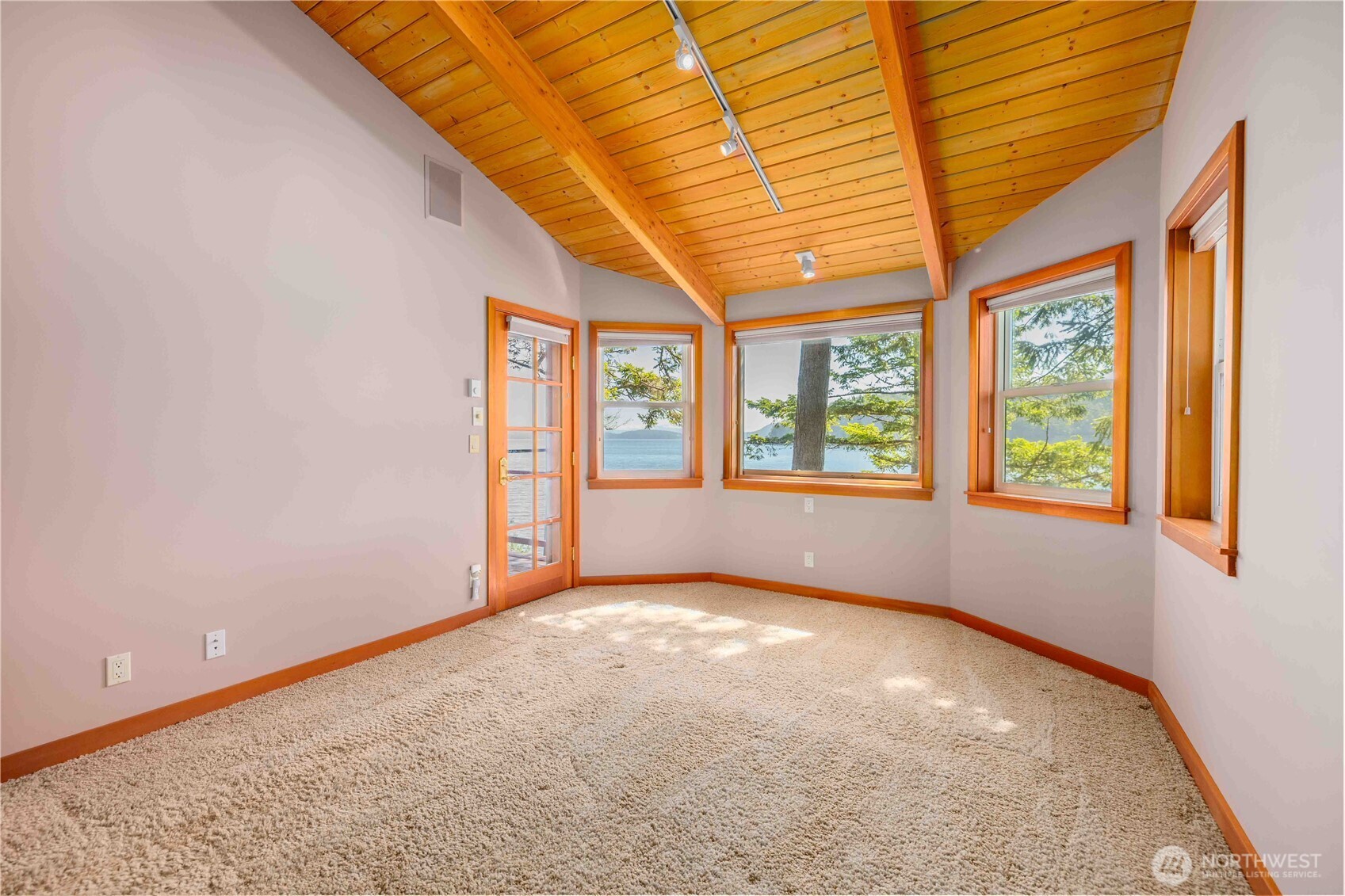 755 Ferry Road Property Photo 19