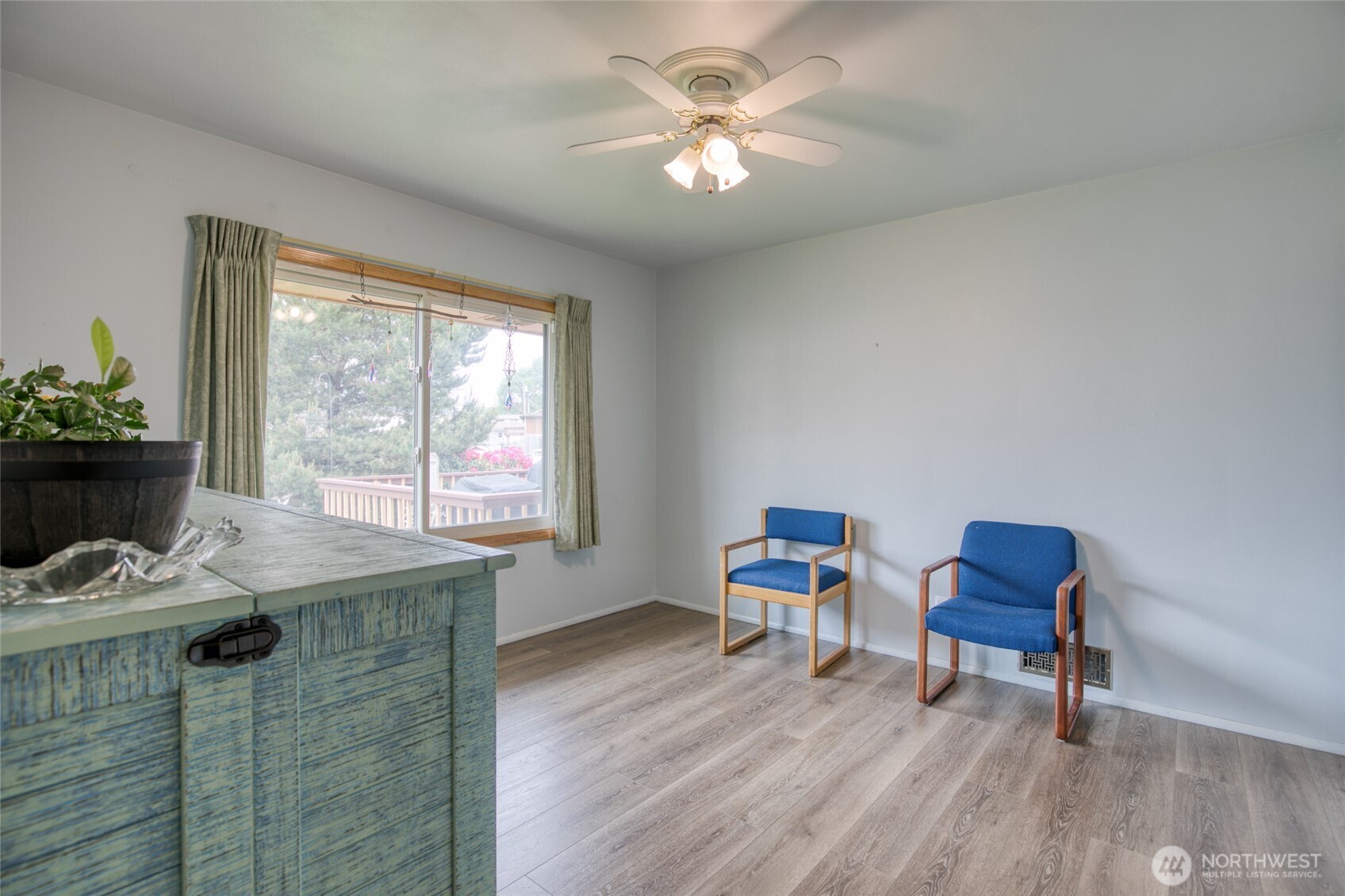 809 N L Street Property Photo 17