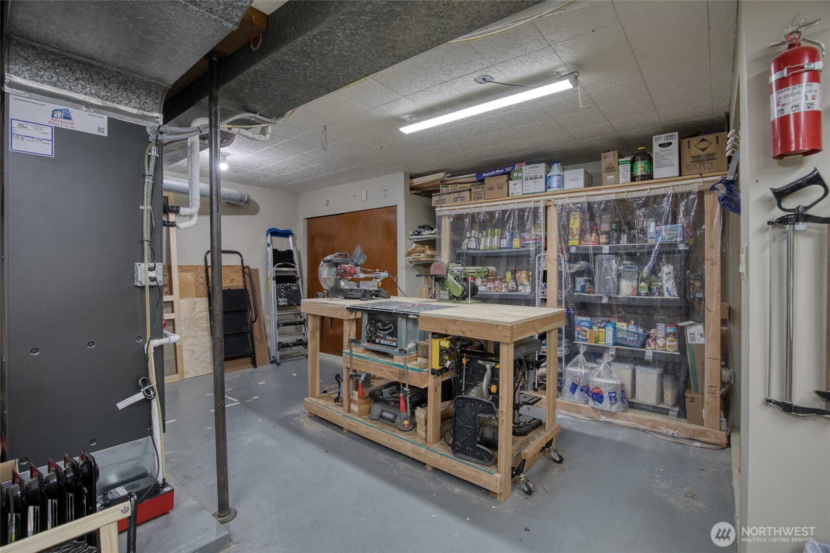 809 N L Street Property Photo 31