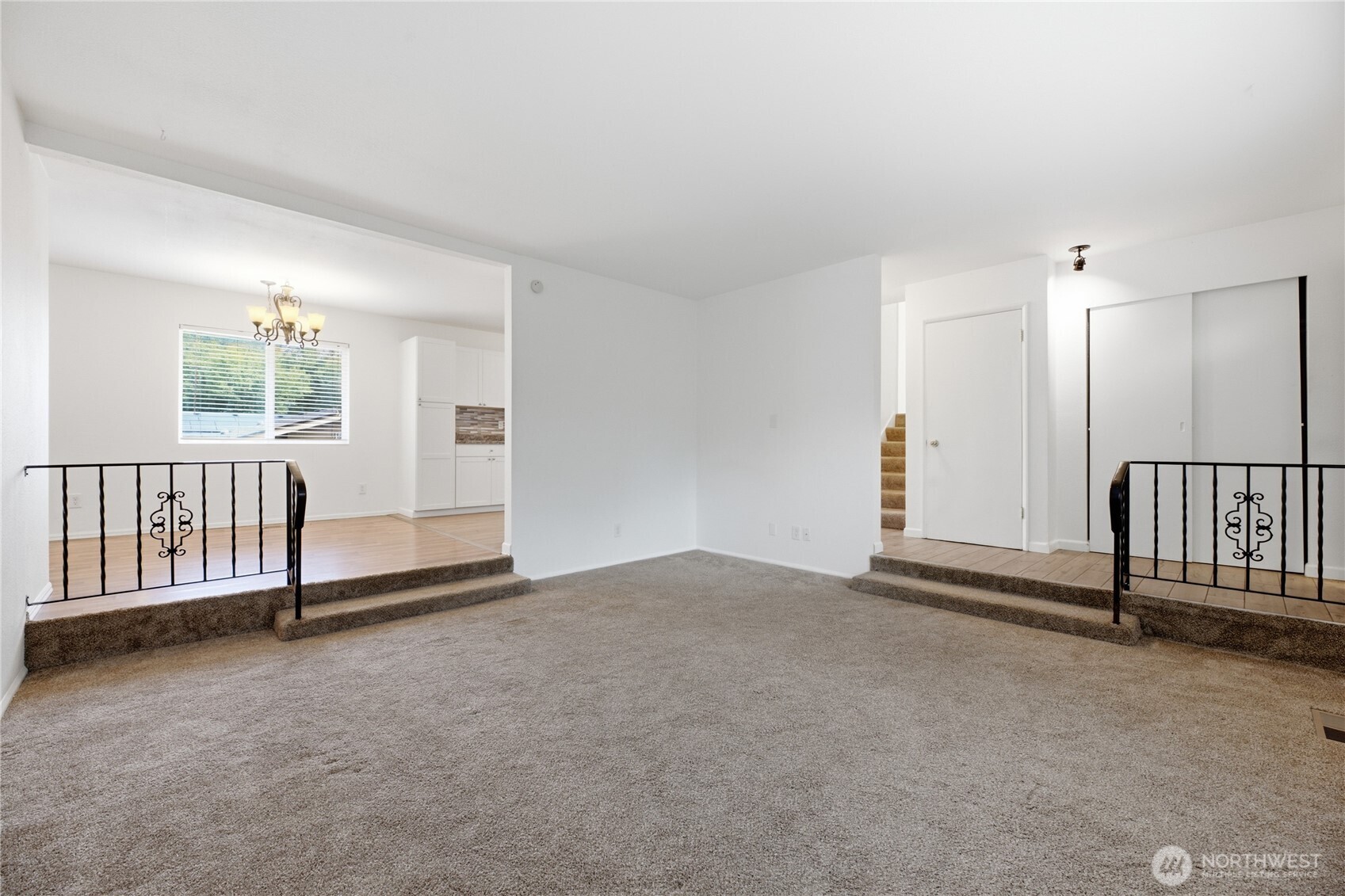 4108 80th Avenue Property Photo 6