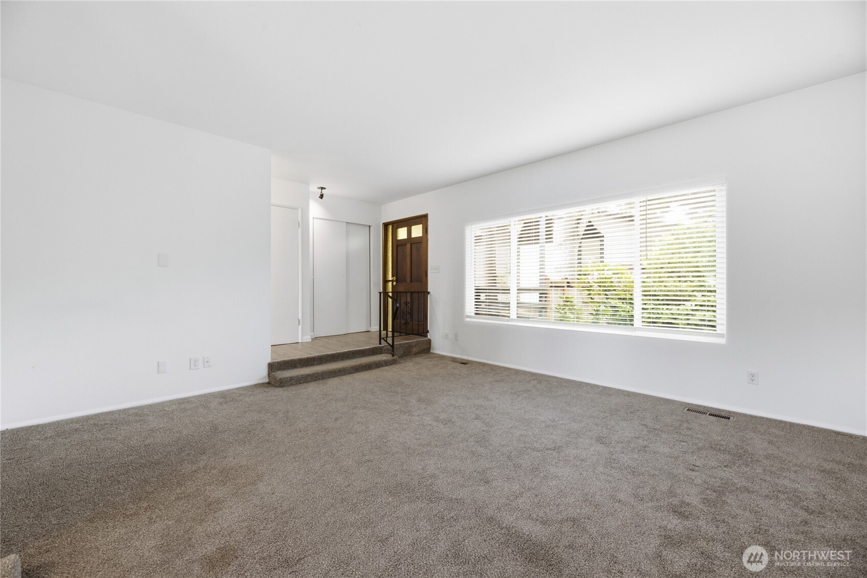 4108 80th Avenue Property Photo 8