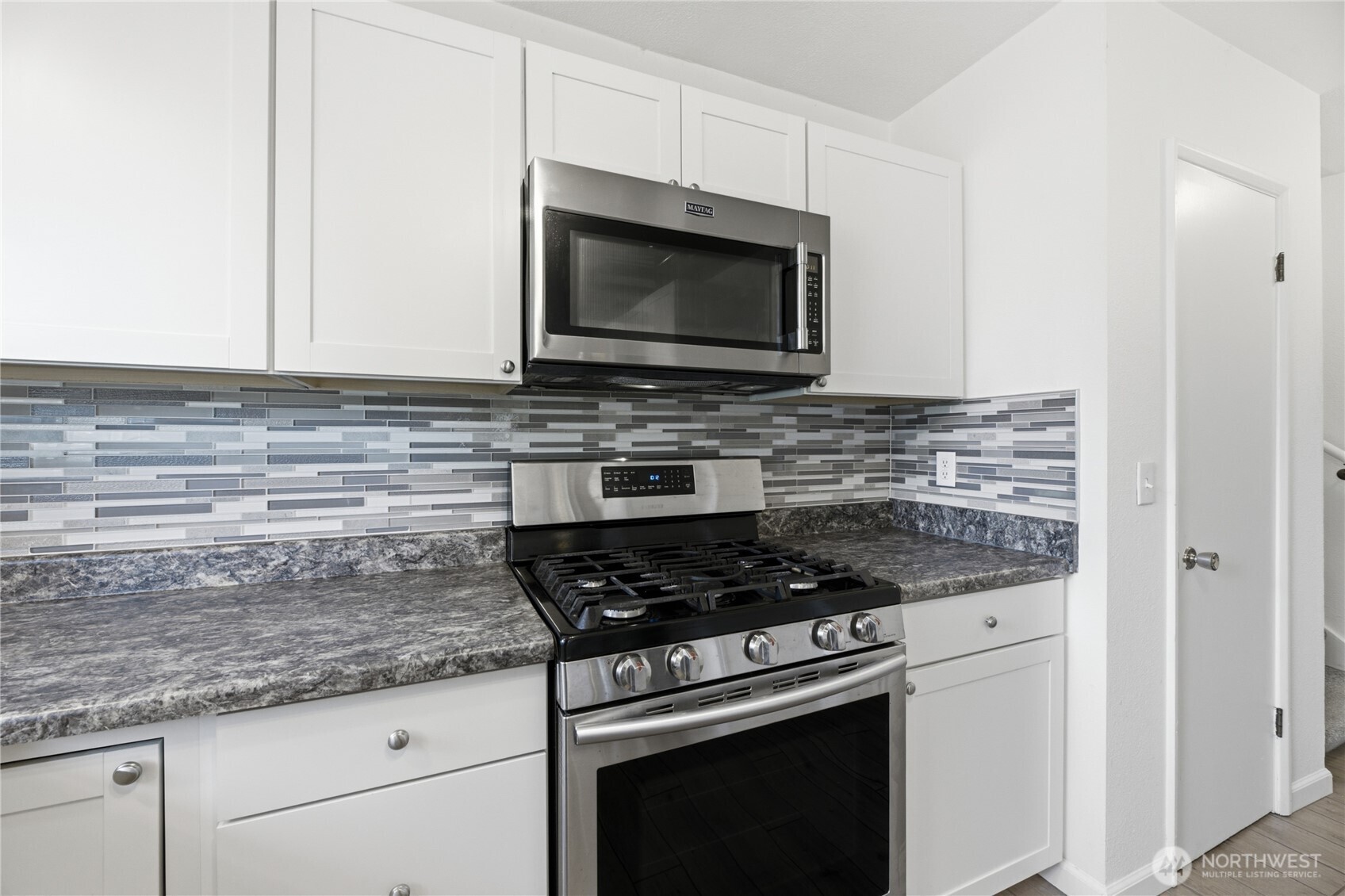 4108 80th Avenue Property Photo 12