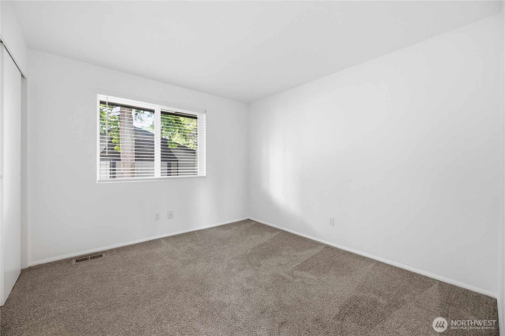 4108 80th Avenue Property Photo 18