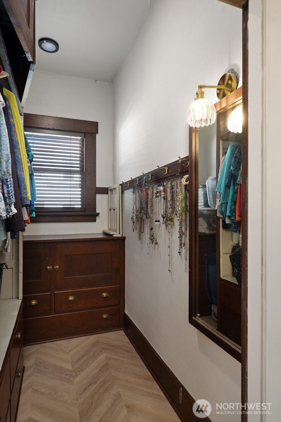 741 Boyer Avenue Property Photo 15