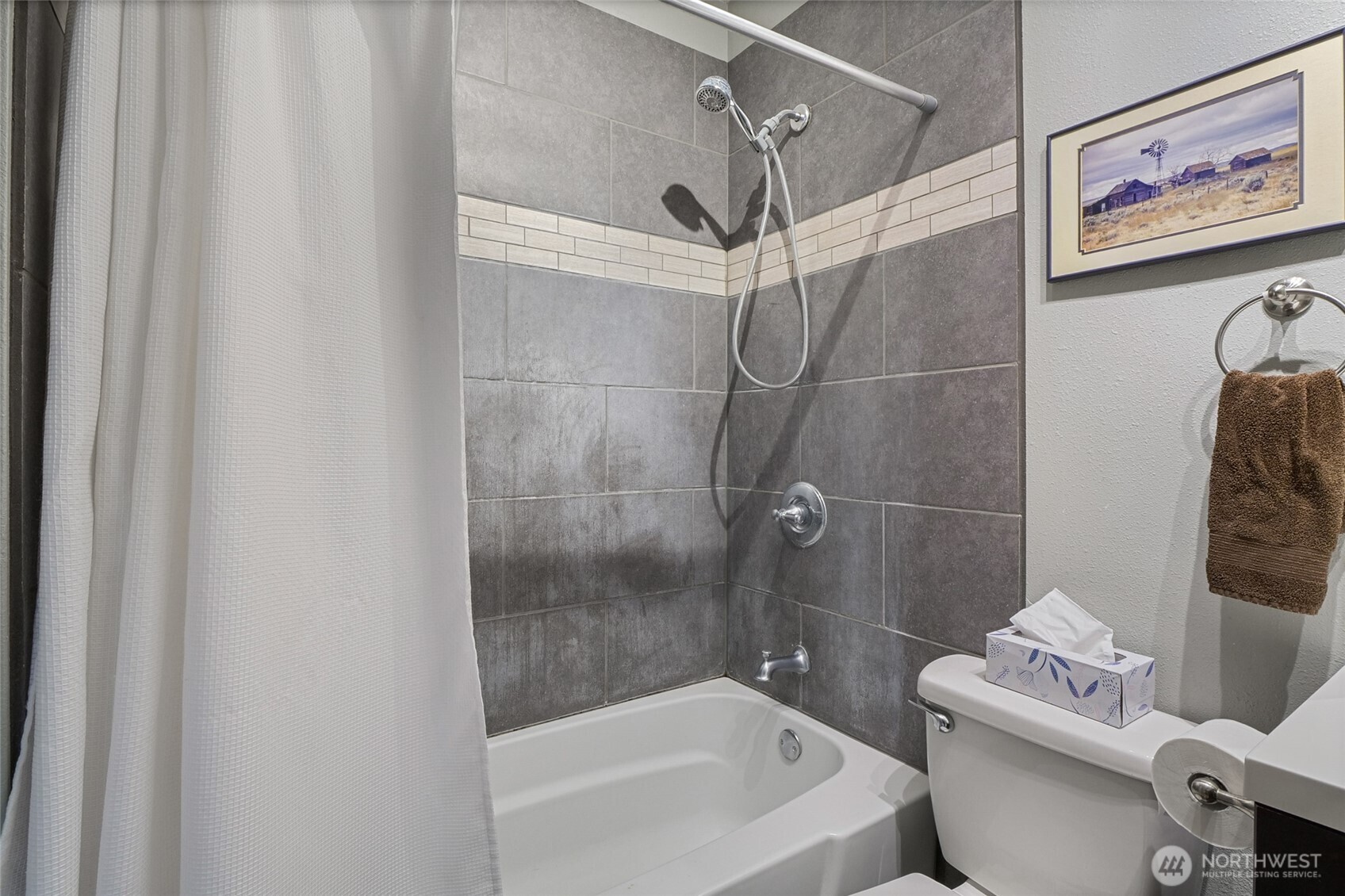 0 16 & 20 F Street Property Photo 20