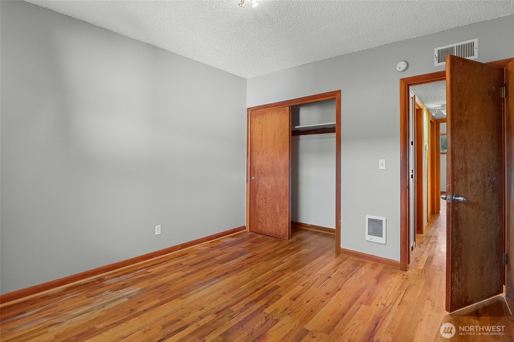 0 16 & 20 F Street Property Photo 38