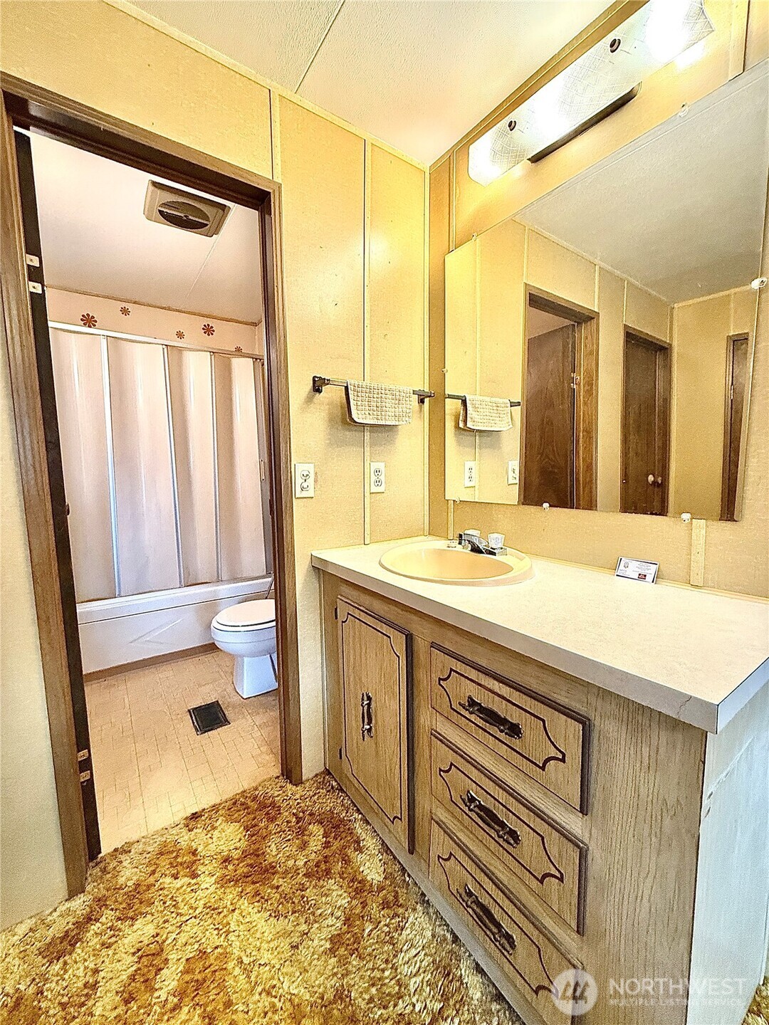 321 Bruce Street Property Photo 11