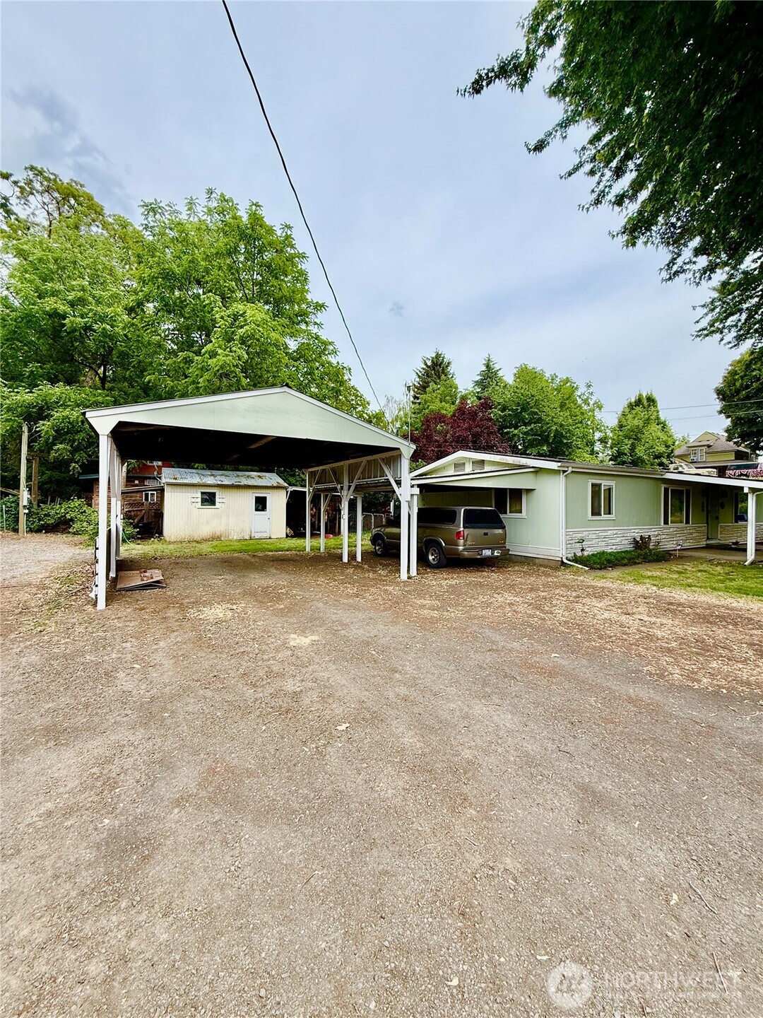 321 Bruce Street Property Photo 27