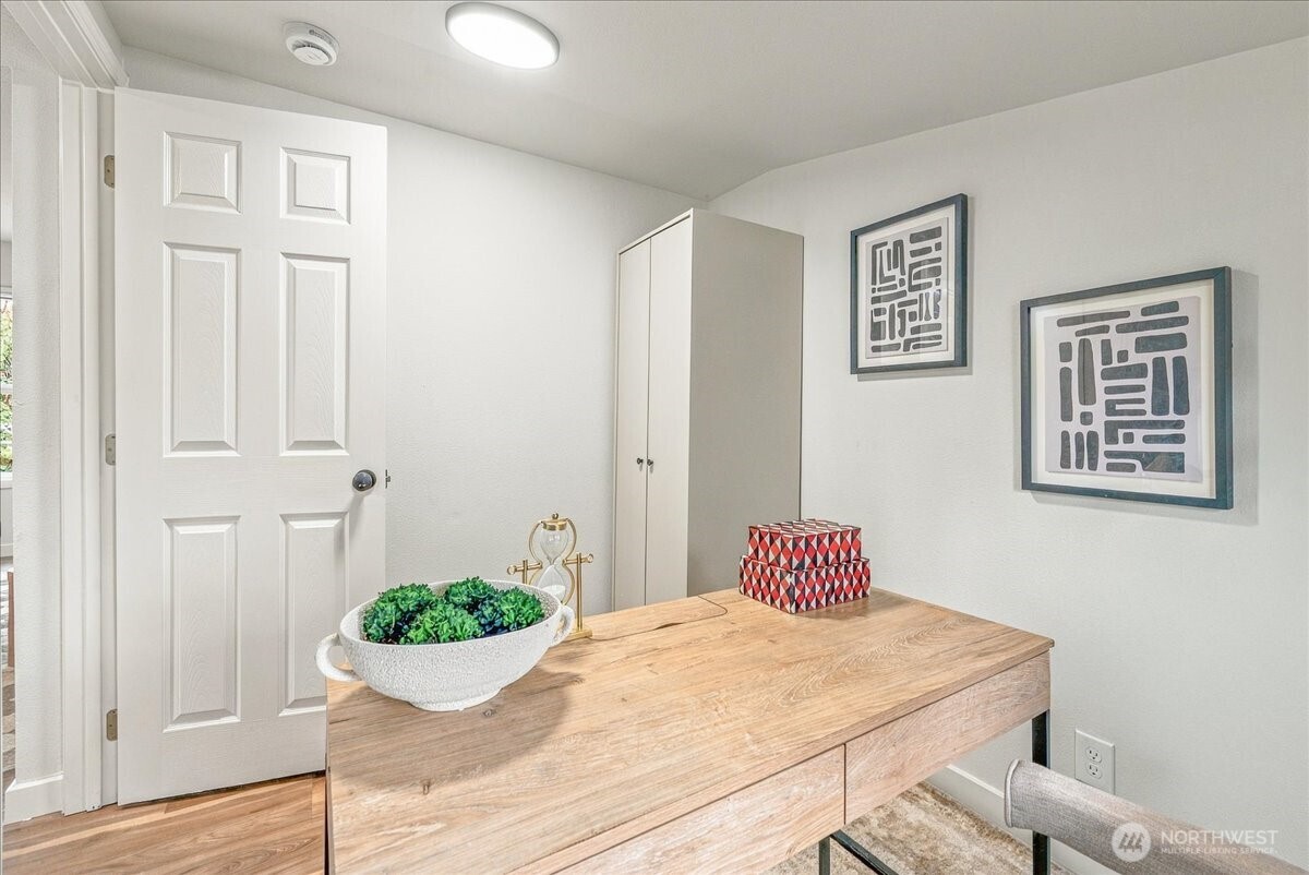 1116 9th Avenue Property Photo 16