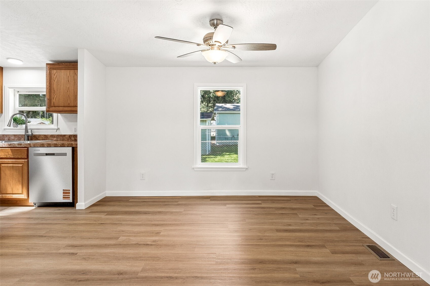 22206 92nd Avenue Ct 7 Property Photo 6