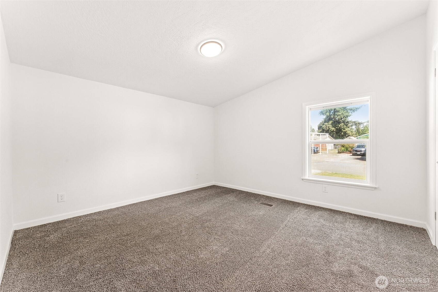 22206 92nd Avenue Ct 7 Property Photo 18