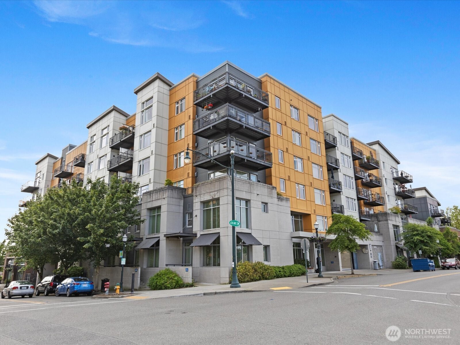 15100 6th Avenue 411 Property Photo 2