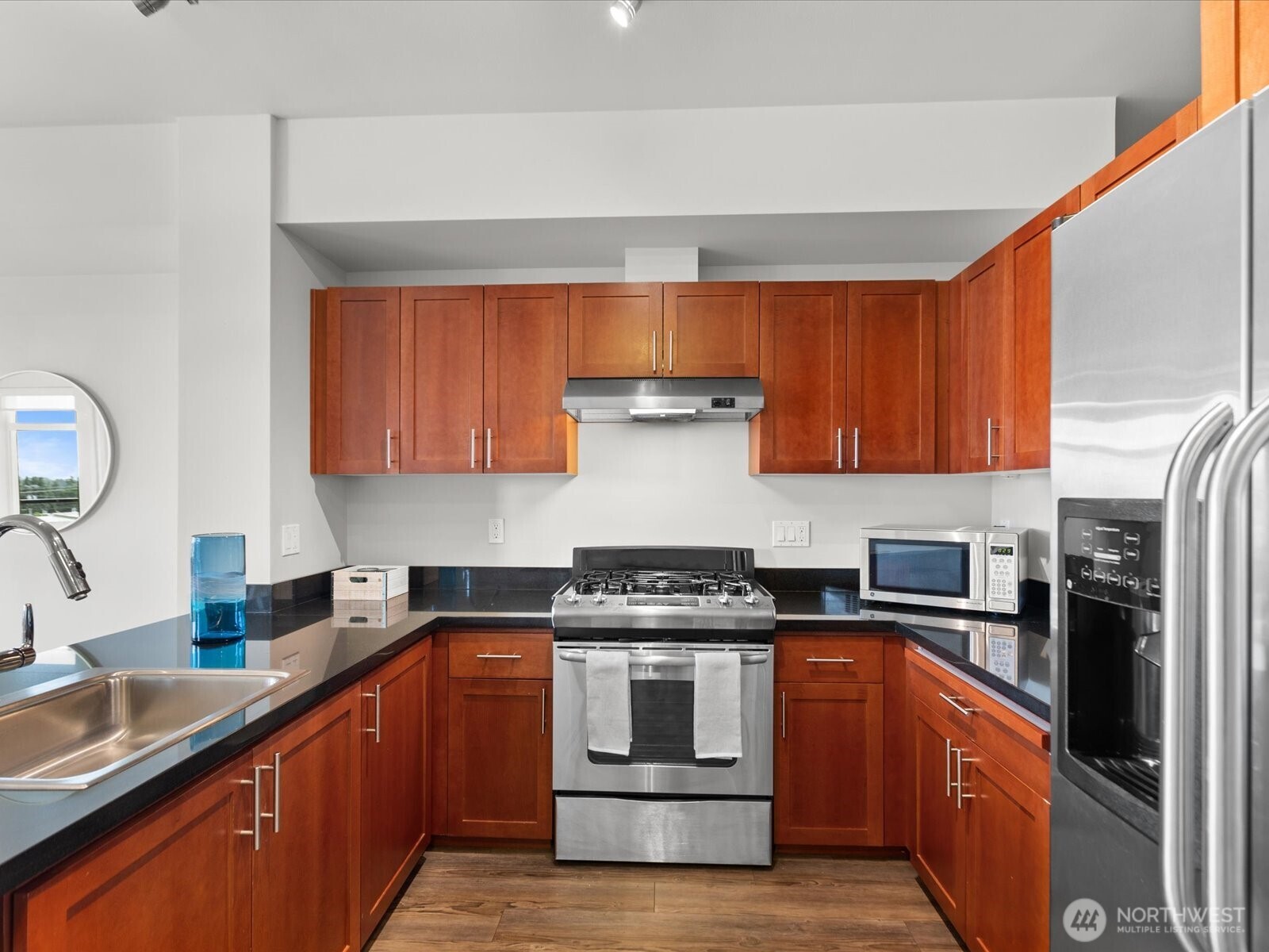 15100 6th Avenue 411 Property Photo 7