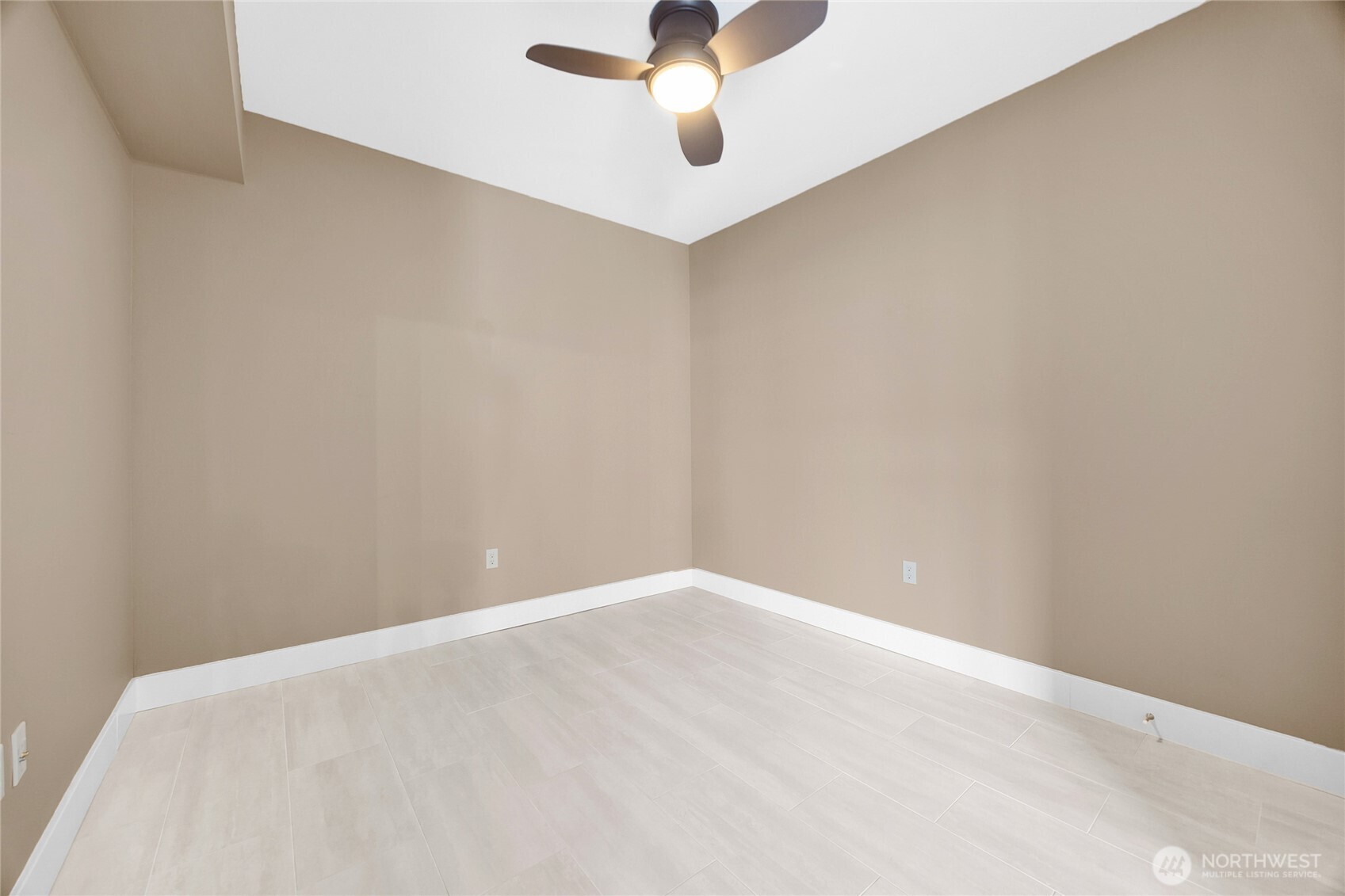 1501 Tacoma Avenue 312 Property Photo 25