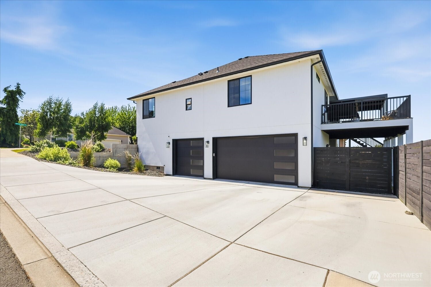 87 Coyote Ridge Drive Property Photo 4